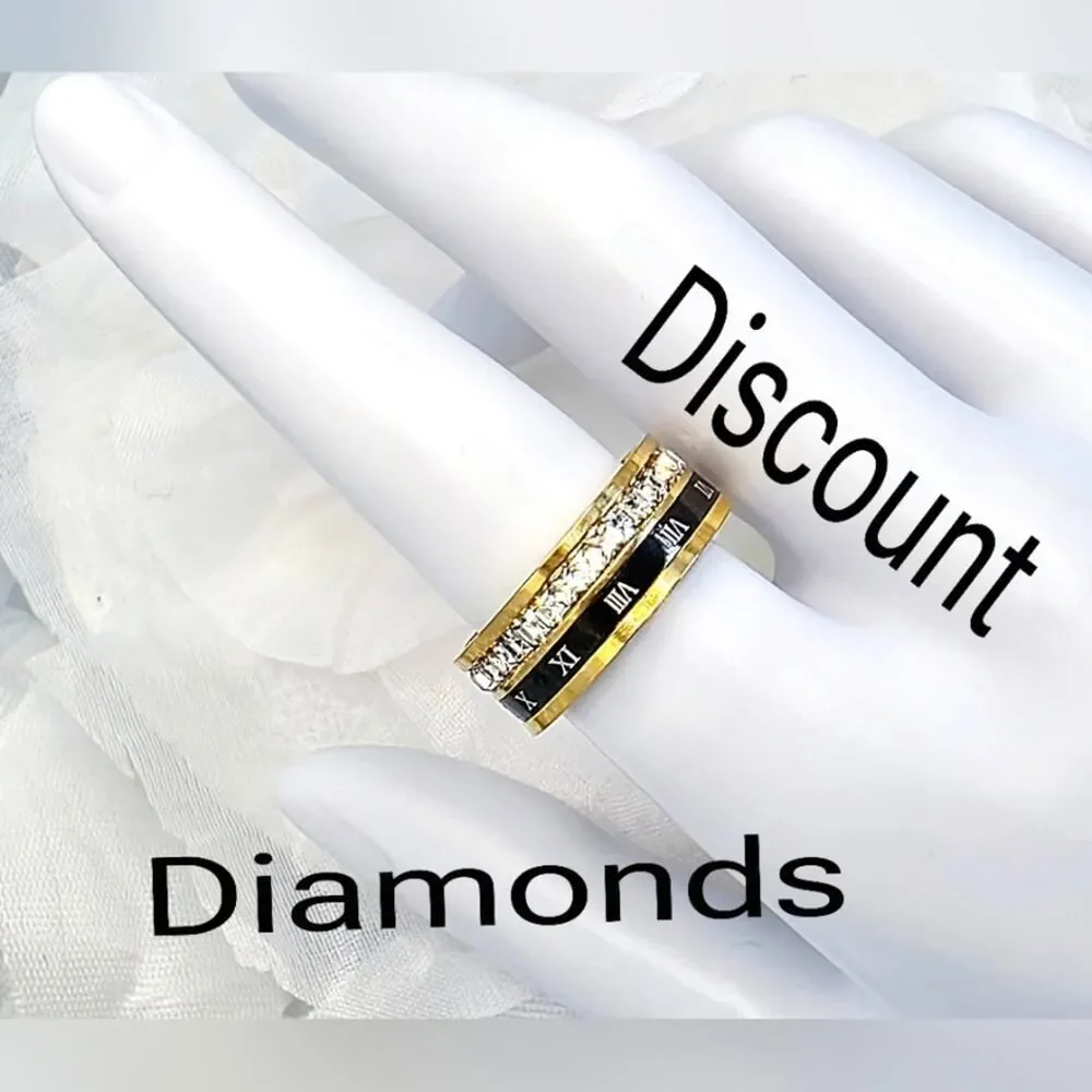 18K Yellow Men's / Women's Unisex  Vintage Roman Numeral Titanium Diamond Ring